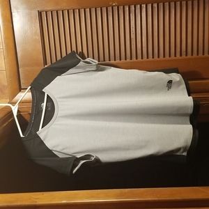 Xl north face active shirt